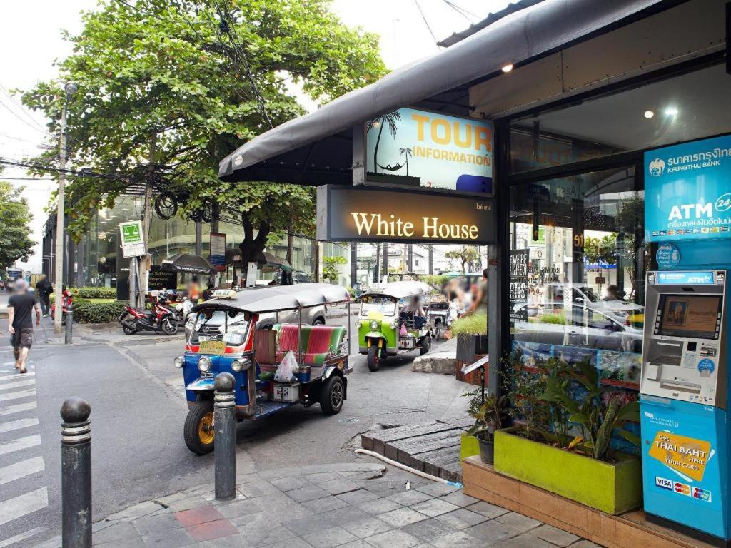 素坤逸18阿索克白屋酒店 曼谷 外观 照片